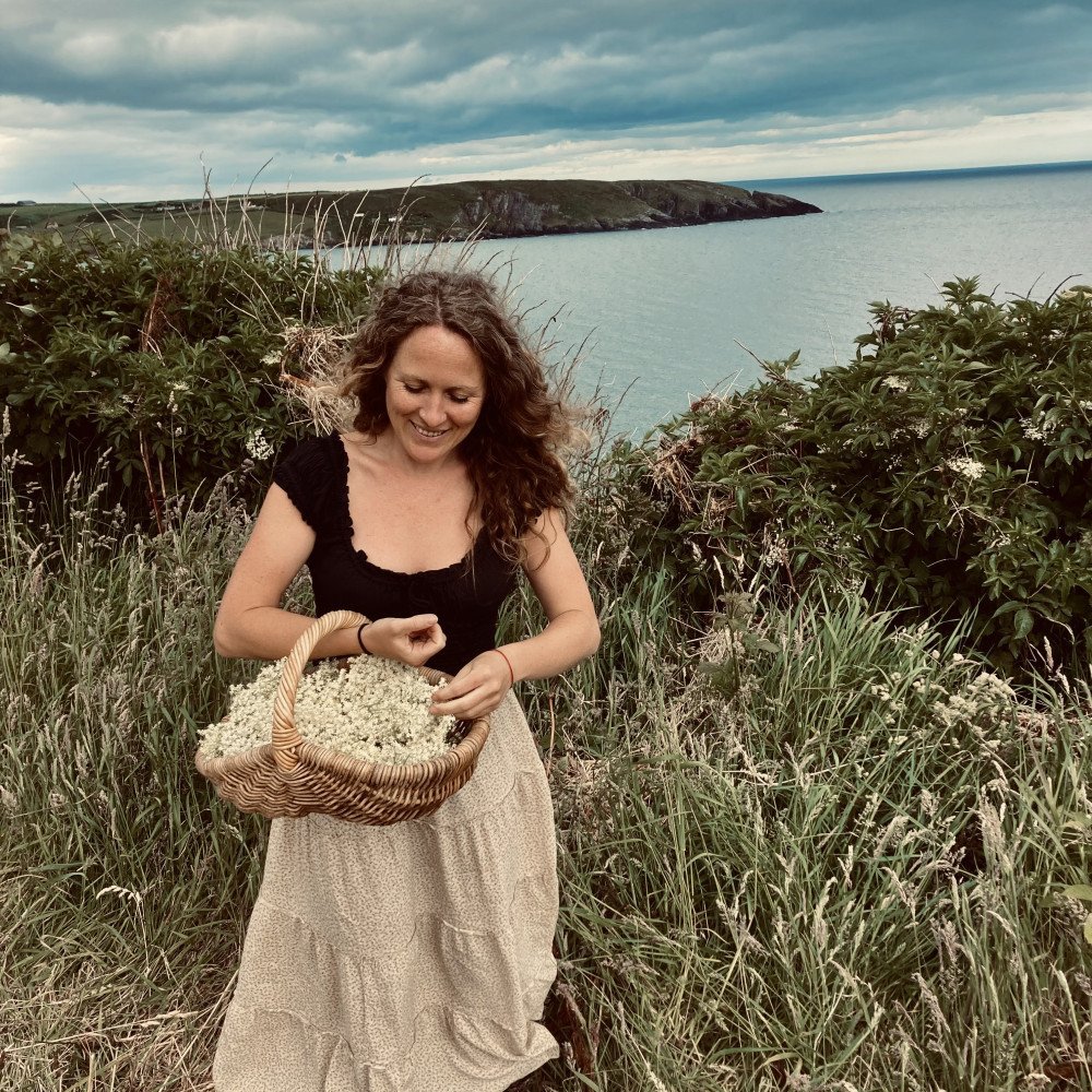 Resonate: Flow and Forage
