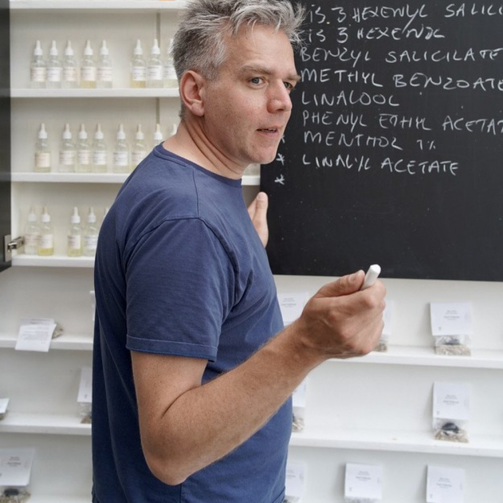 Artist's Talk: Frank Bloem